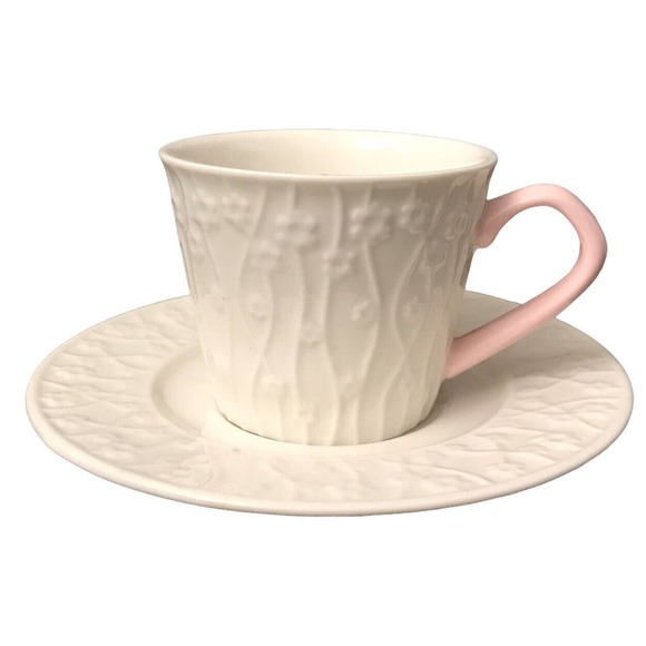 TEKBIR Espresso Cup and Saucer Cream Pink Handle by Jewellery Emirates Porcelain - Picture 1 of 6